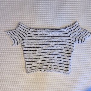 Crop top off the shoulder scrunched shirt.